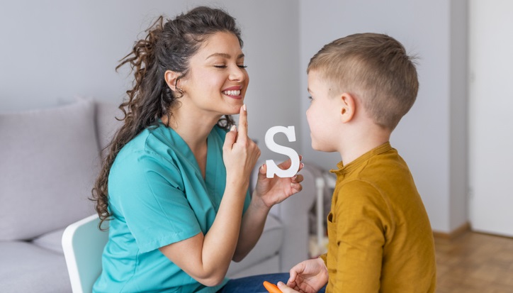 How to Become a Speech Therapist